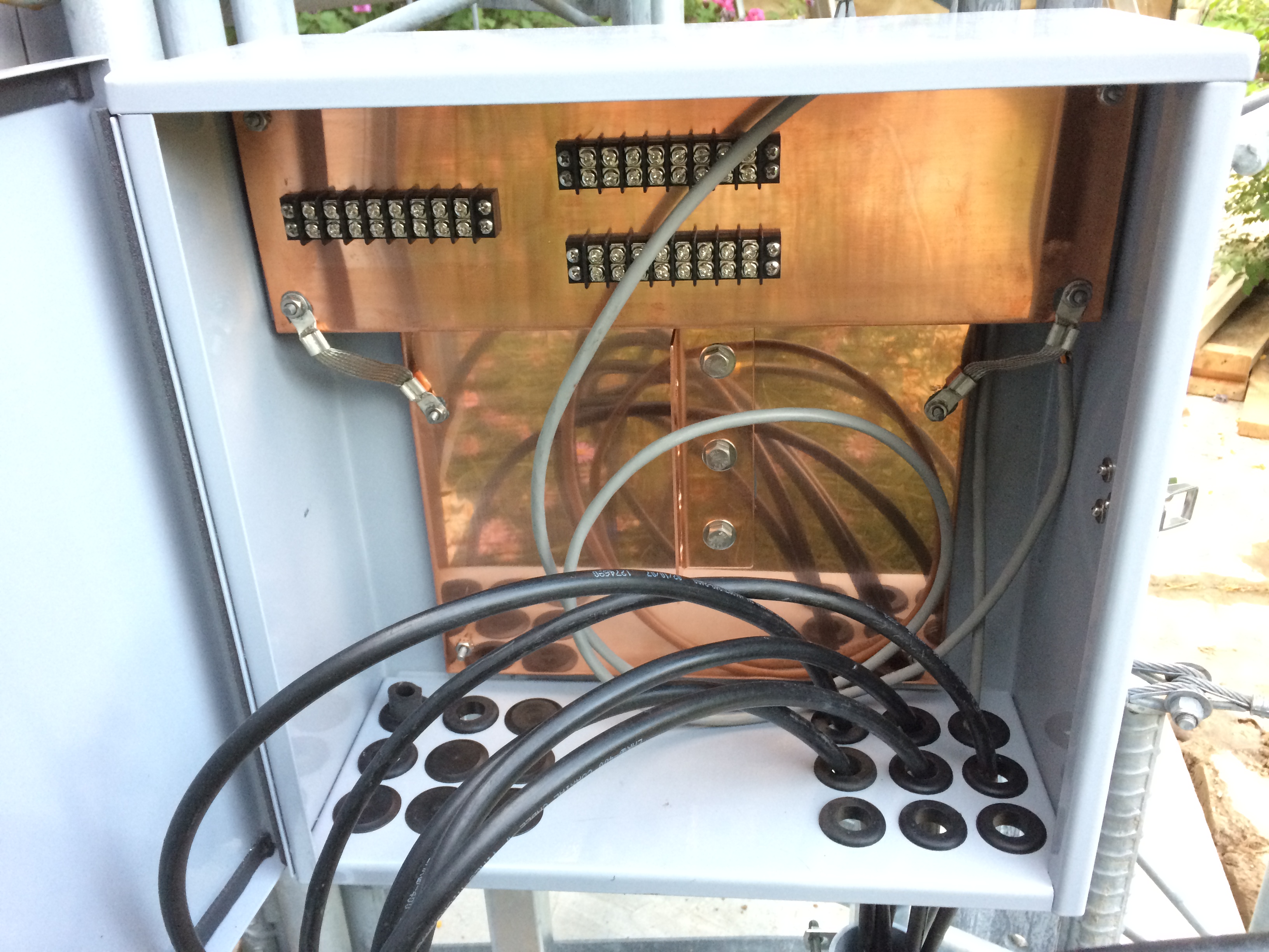 /downloads/NG7M/KF7P Metalwerks/Junction Box & Entry